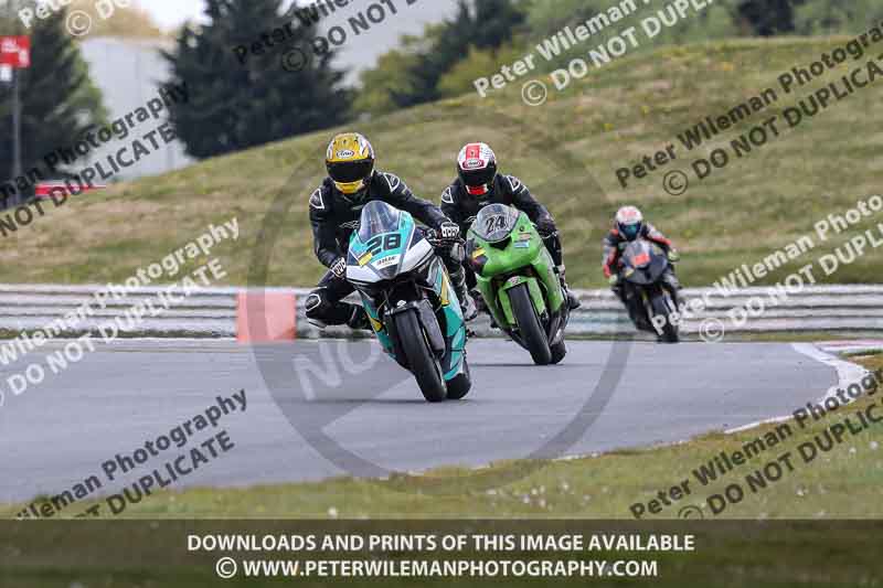 enduro digital images;event digital images;eventdigitalimages;no limits trackdays;peter wileman photography;racing digital images;snetterton;snetterton no limits trackday;snetterton photographs;snetterton trackday photographs;trackday digital images;trackday photos